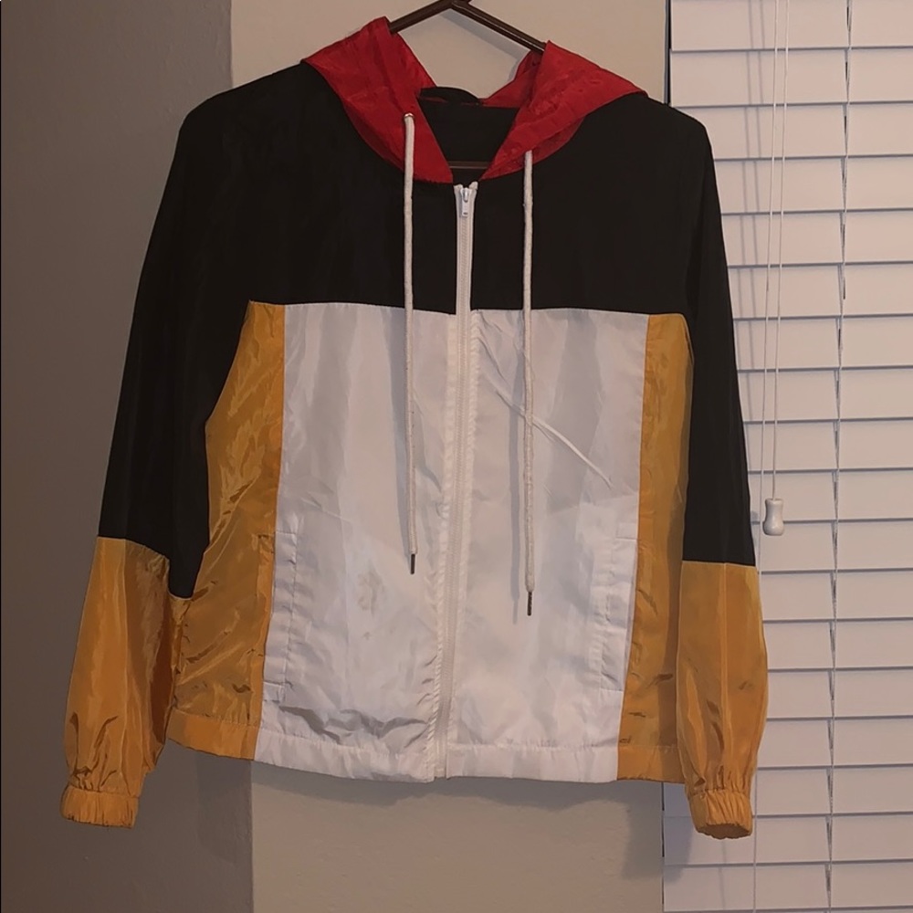 Wind breaker